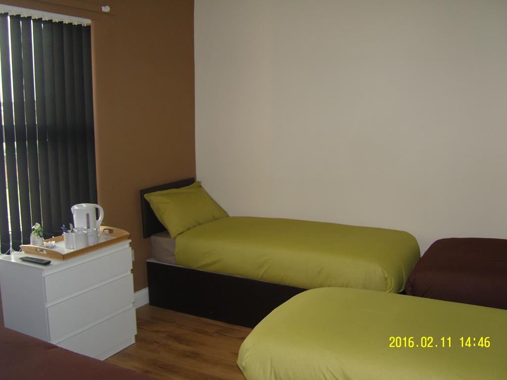The Kop View Hotell Liverpool Eksteriør bilde