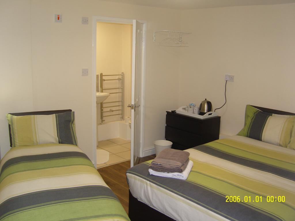 The Kop View Hotell Liverpool Eksteriør bilde